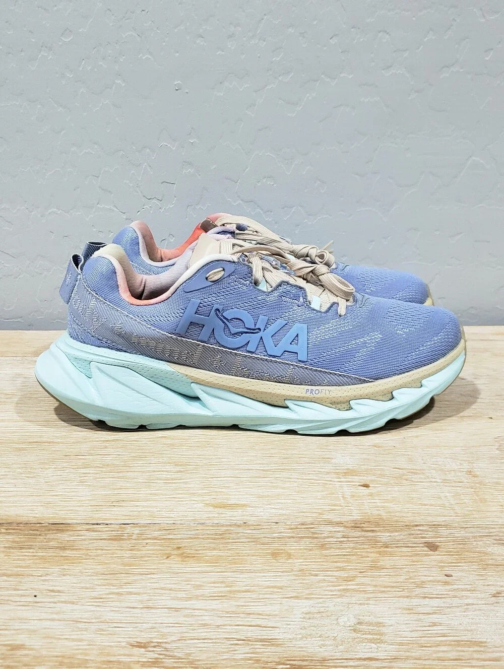 HOKA ONE ONE Women's Elevon 2 